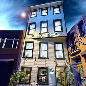Hotel Mezzo, Provincia di Istanbul