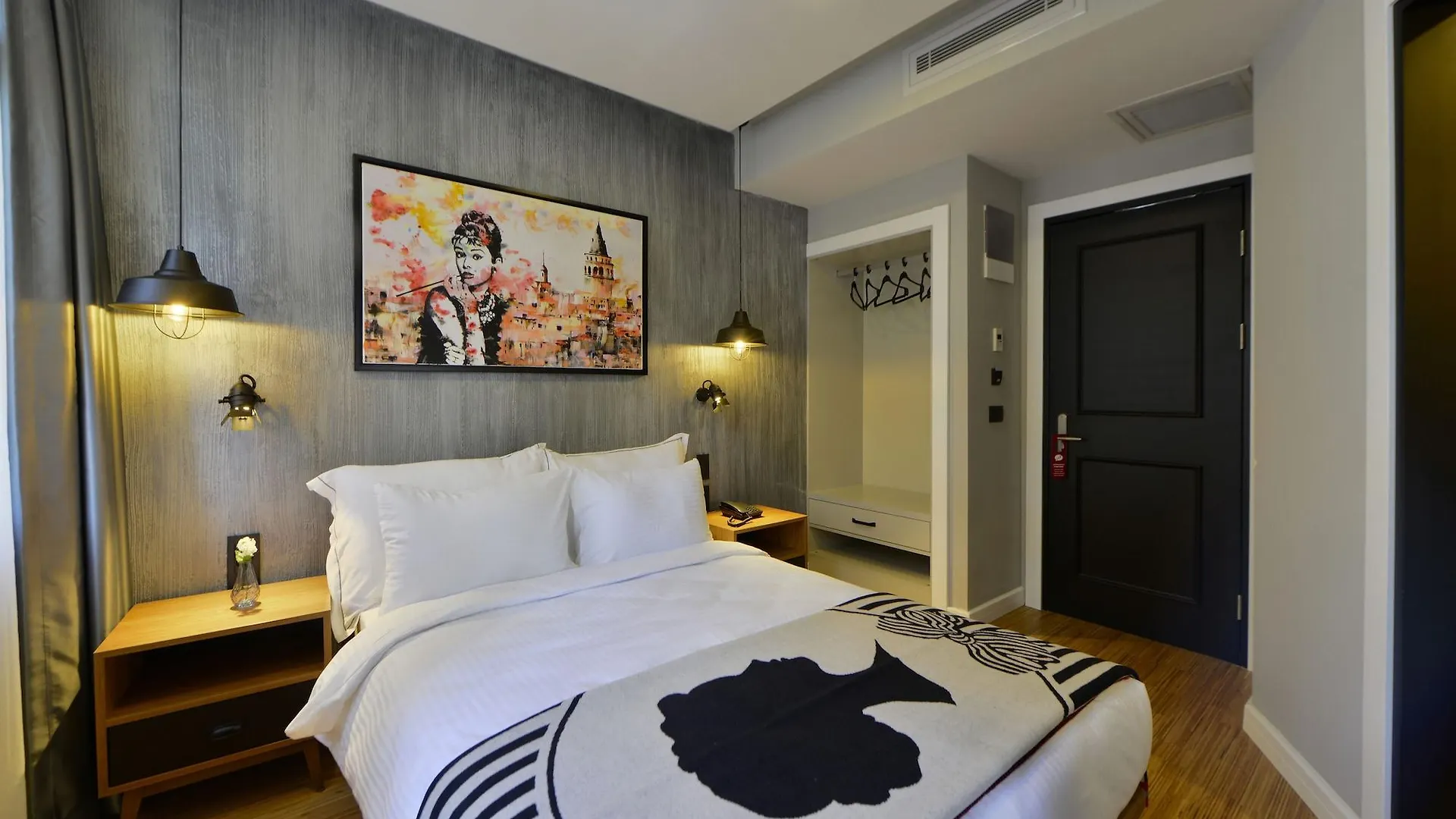 Hotel Poem Istanbul